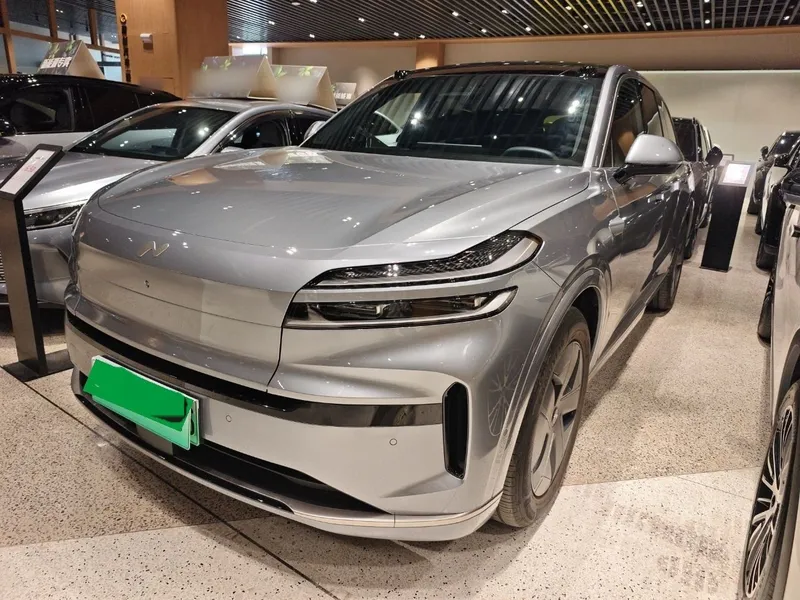 ONVO Luxeed L90, 2025 электричка 1