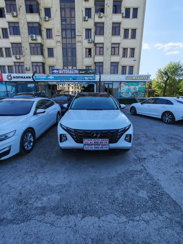 Прадаетса хундае туксон без люк радное краска 2021/2022 год