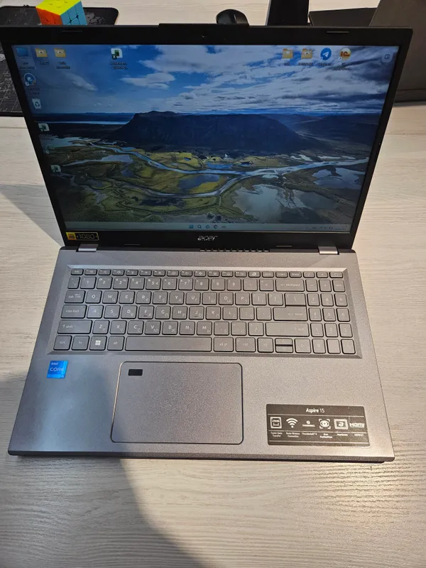 ACER ASPIRE 15 ssd 512 gb