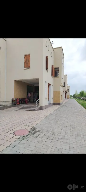 Продаётся магазин на площади в центре Шахрисабза 1 Продаётся магазин на площади в центре Шахрисабза 1