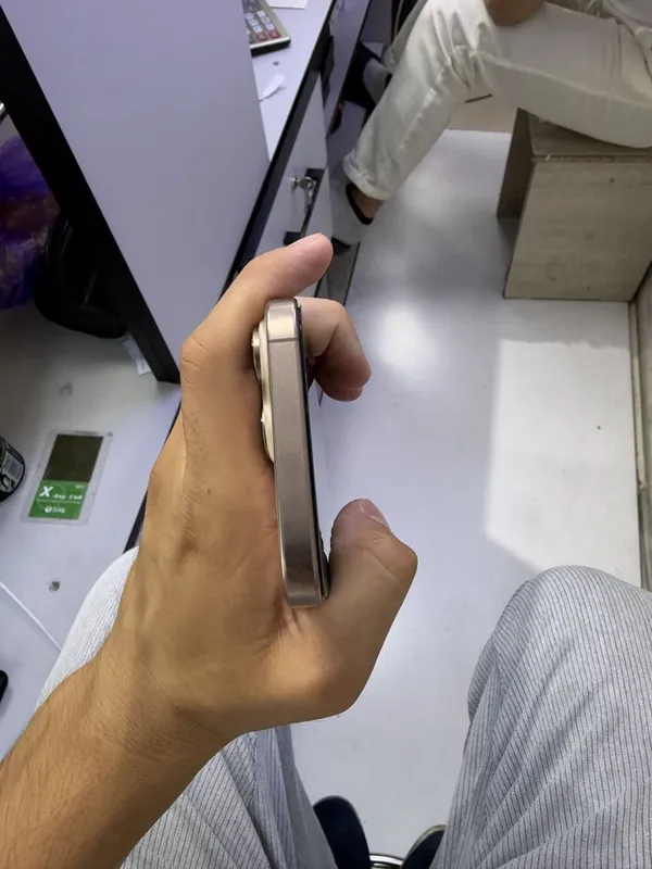 Iphone 16 max 256GB 98% 6