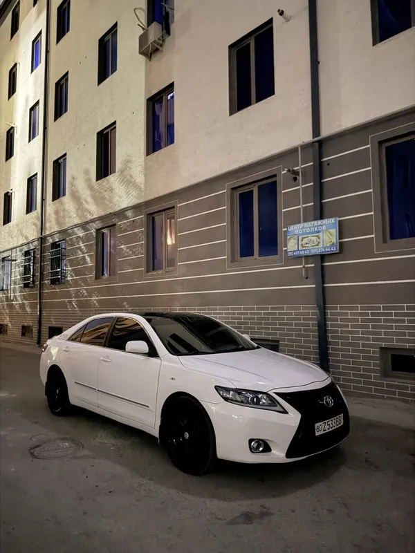 Toyota Camry 40 GLX 2.4 л 8 Toyota Camry 40 GLX 2.4 л 8