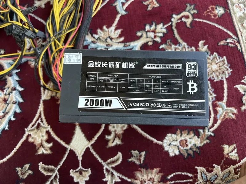 Blok pitaniya JL2000PG 2000W Mining PSU 93+ Gold (12V 128A) 1 Blok pitaniya JL2000PG 2000W Mining PSU 93+ Gold (12V 128A) 1