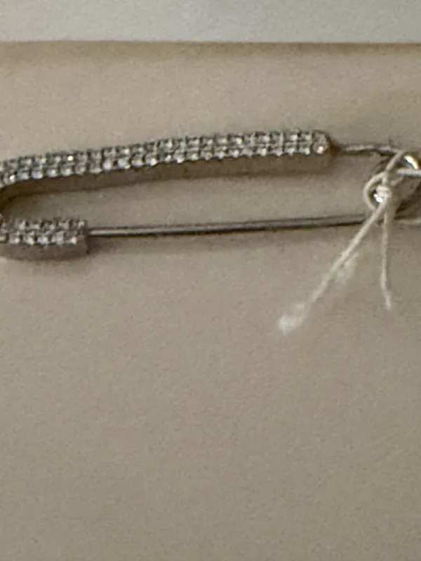 Swarovski кольцо 17либо 18 размер.из белых страз.Брошь 925 Серебро . — фото 7 Swarovski кольцо 17либо 18 размер.из белых страз.Брошь 925 Серебро . — фото 7