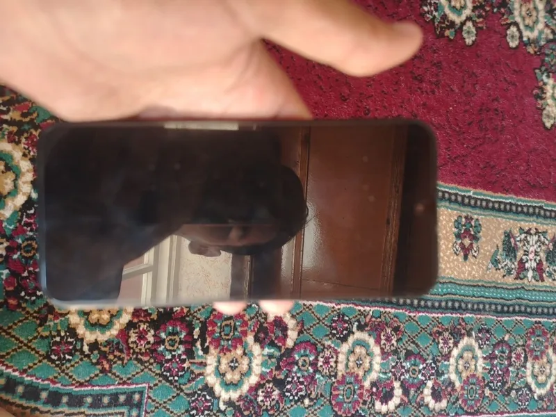 Honor x 6 c 6/128 haloti ideal rangi qora narxini kelishamiz pul zarl 2