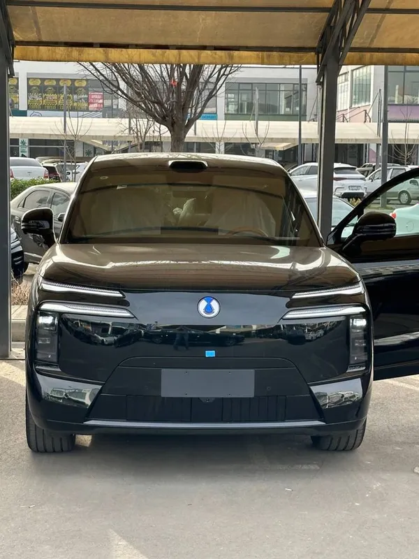 Byd Denza N8L Flagship