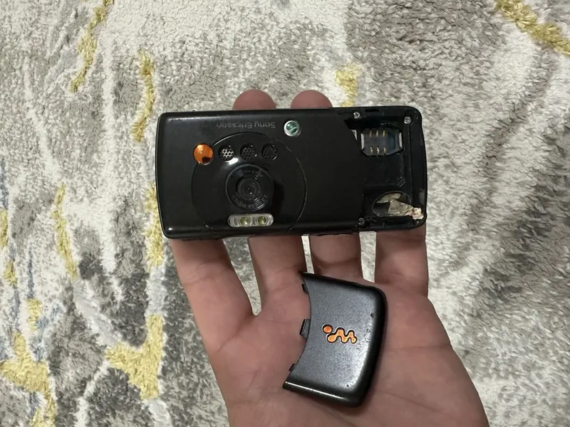 Sony ericsson w810i — фото 1