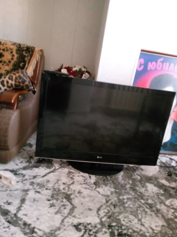 LG 42 televizor Buxoro LG 42 televizor Buxoro