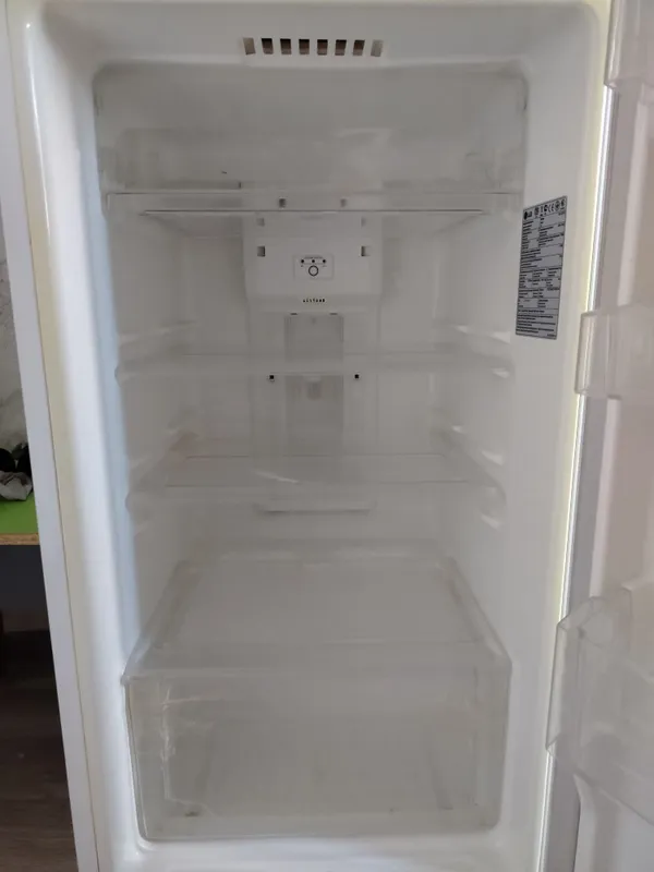 Холодильник LG оригинал. 1 Холодильник LG оригинал. 1
