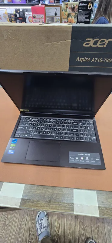 Acer Aspire 7 Gaming Laptop (A715-79G-57EX / UN.34PSI.002) — фото 1
