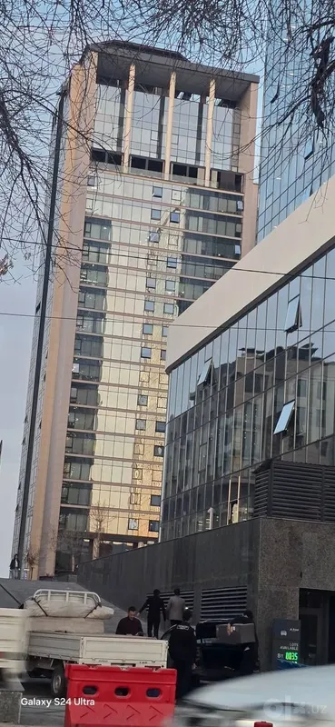 Жп фасад стекло окна алюкобонд и сухой монтаж крупни обькть 7 Жп фасад стекло окна алюкобонд и сухой монтаж крупни обькть 7