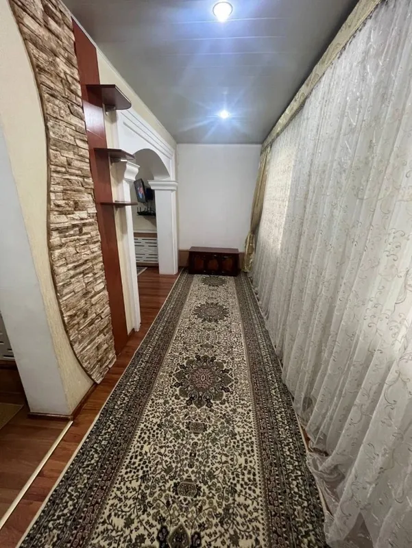 Продаётся 4-комнатная квартира в Банковском доме — фото 1