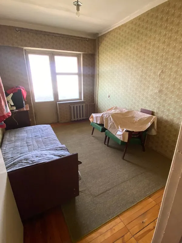 5-комнатная квартира в центре Ферганы 1
