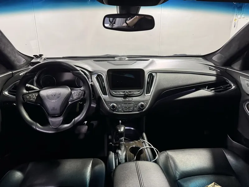Malibu 2 premier 2021 6 Malibu 2 premier 2021 6
