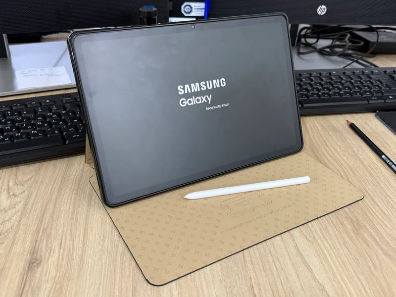 Samsung tab s10 1