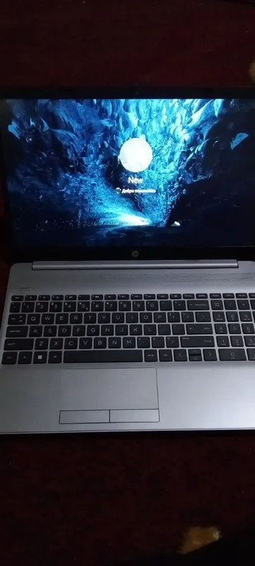 Notebook Hp holati yangi 3