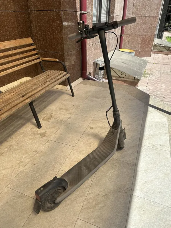 Ninebot e2 электро самокат 3