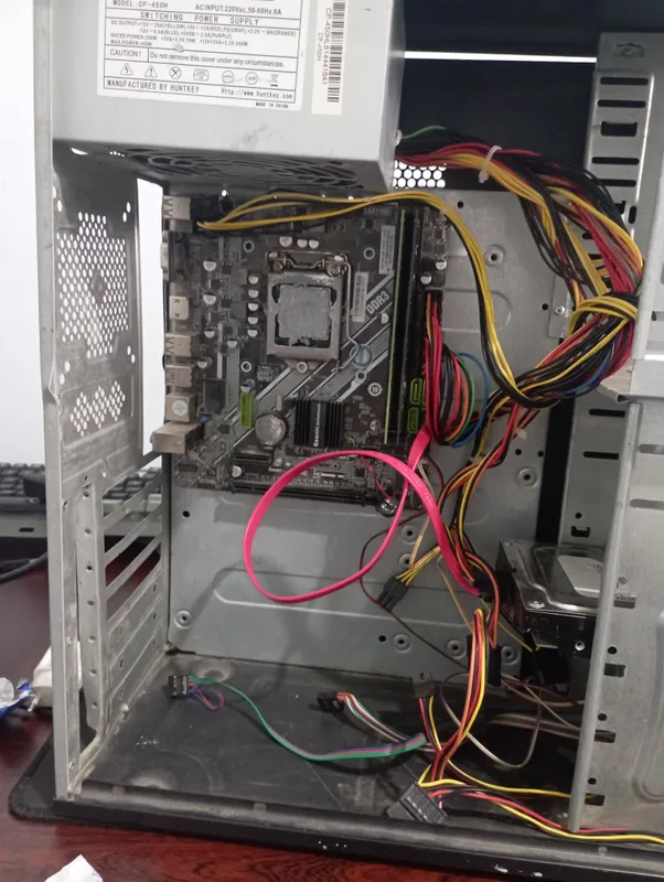 h61 esonic 8+8ddr3 blok potaniya hunt key