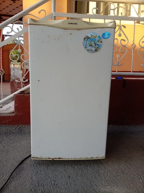 Холодильник Samsung 1 Холодильник Samsung 1