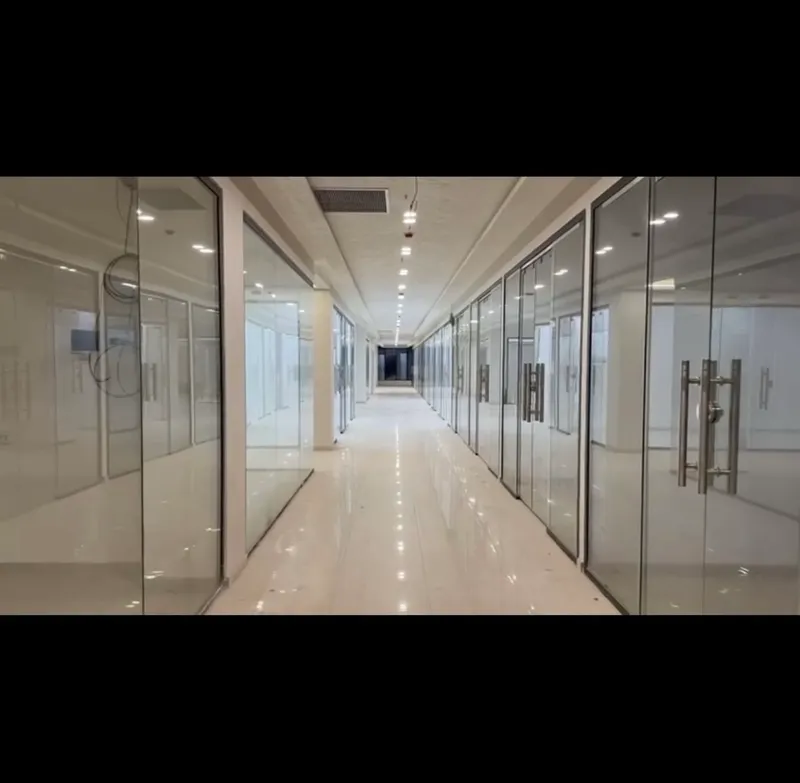 Магазин продаётся в Alfa Trade Centr 1