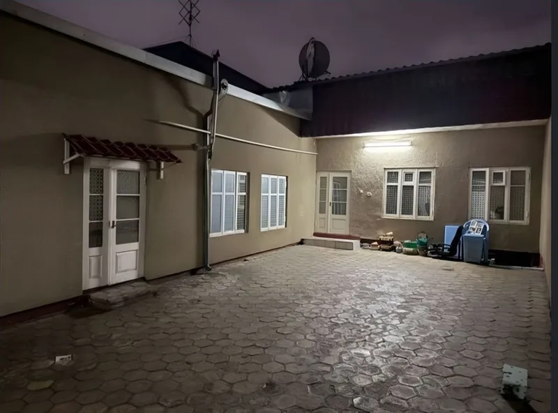 Buxoro shahrining tarixiy markazida uy sotiladi 3 Buxoro shahrining tarixiy markazida uy sotiladi 3