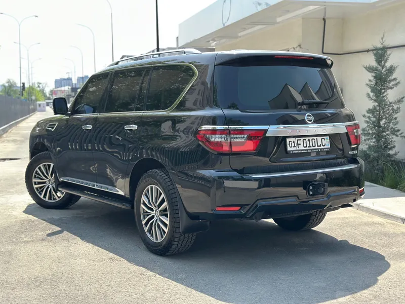 Продается Nissan Patrol SE Platinum — фото 1