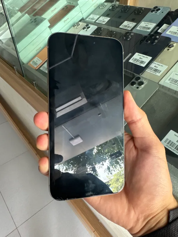 Iphone 15 Pro max 256 GB Titanium — фото 1