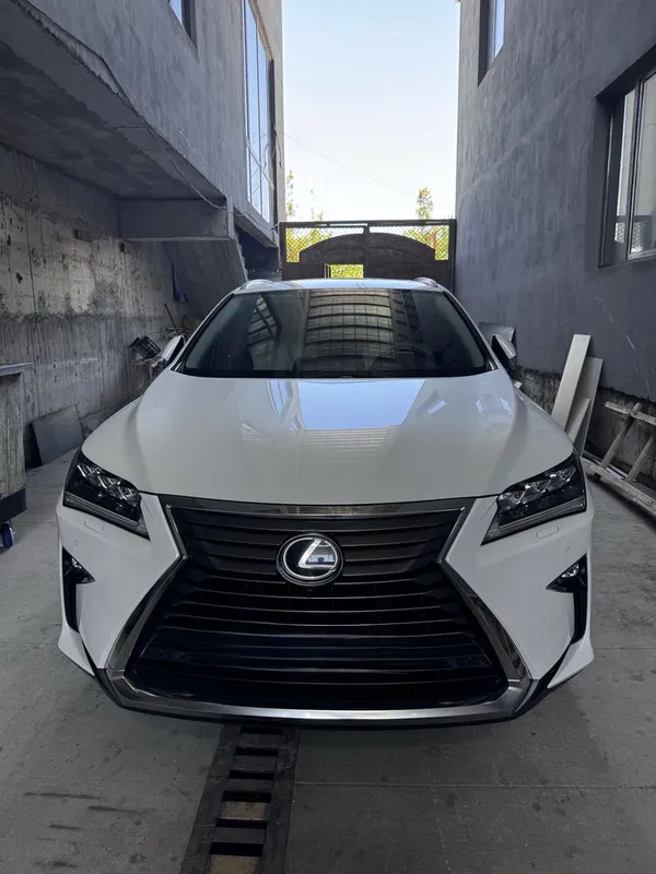 Lexus RX 350 | 2019 | 87 600 км 1 Lexus RX 350 | 2019 | 87 600 км 1