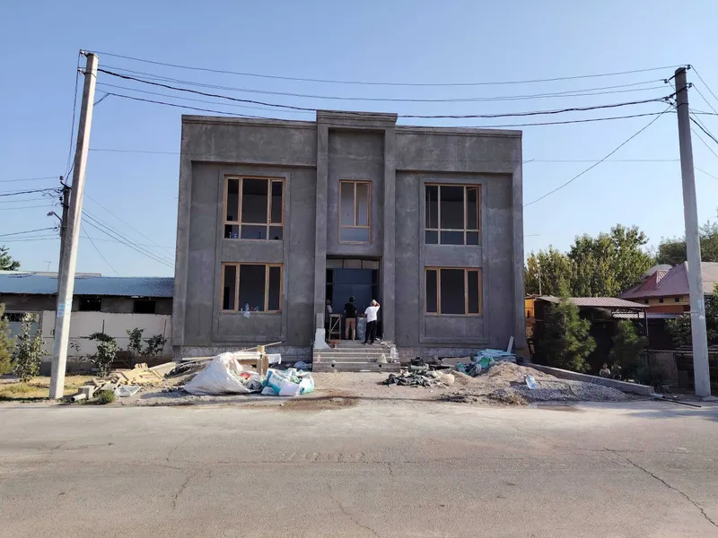 Продается здание Яккасарайский район