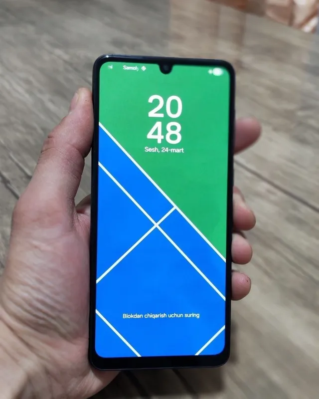 Samsung a33 5G 700ming