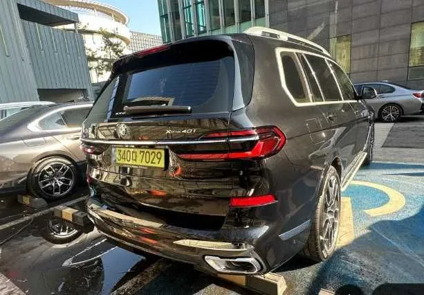 BMW X7 xDrive Msport — фото 2