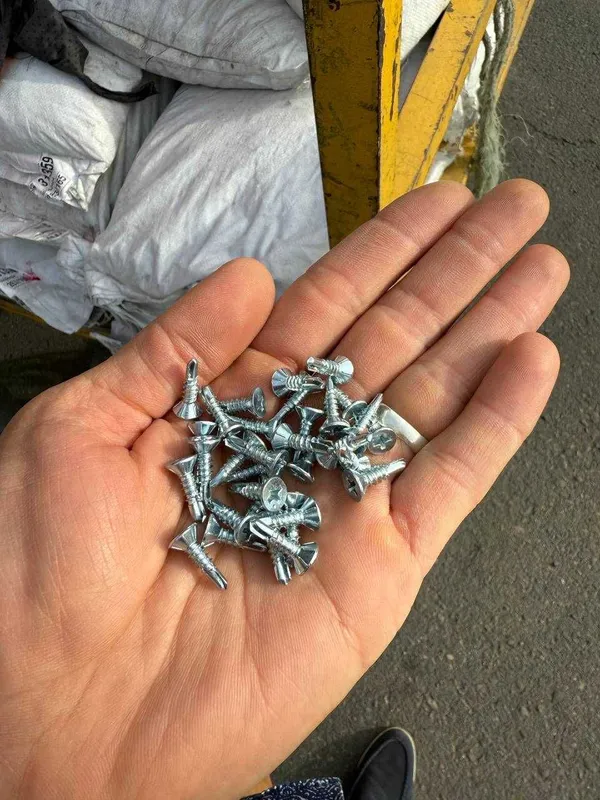 Саморез по металлу с потайной 2 Саморез по металлу с потайной 2