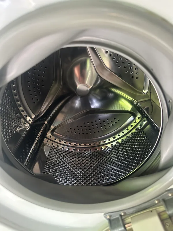 HAIER очень классная автоматическая стиральная машина 2 HAIER очень классная автоматическая стиральная машина 2