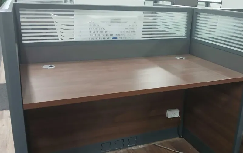 STOLLAR SOTILADI (tumbuchkasi yo'q. Yangi va BU)