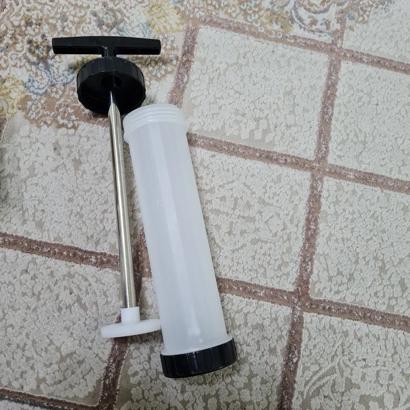 Шприц для изготовления колбасы 3
