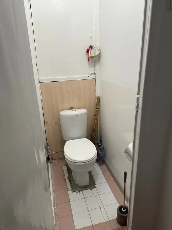 Chilonzor 25 . 1xona 2xona qilingan 3 etaj Ijaraga beriladi 3