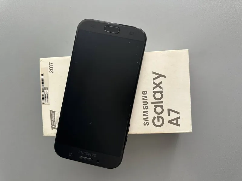 Samsung Galaxy A7 2017 (A720) 1 Samsung Galaxy A7 2017 (A720) 1