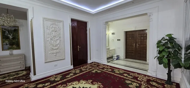 Урганч шахрида 2 каватли ховли жой сотилади