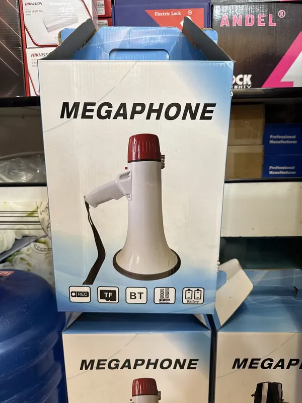 MegaPhone ovoz kuchaytirgich MegaPhone ovoz kuchaytirgich