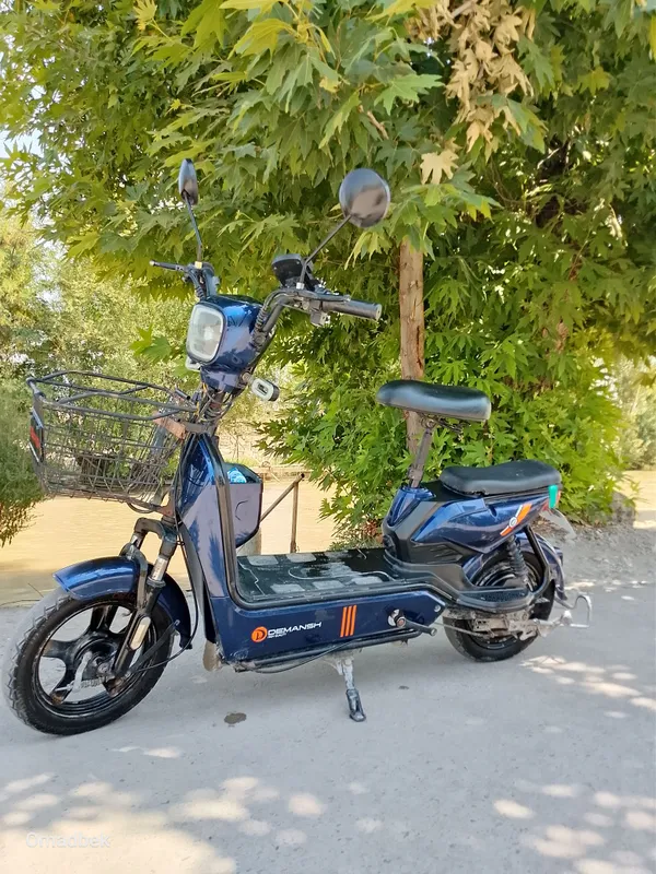skuter choʻntak model sotiladi skuter alo holatda