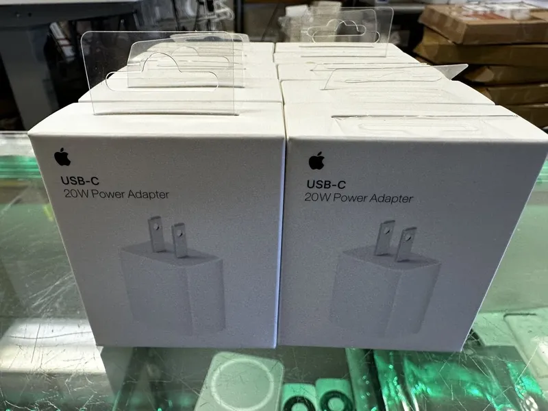 Iphone zaryadka USA adapter apple 20w America — фото 2