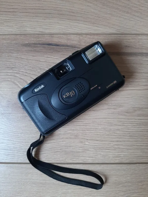 Фотоаппарат Kodak KB10