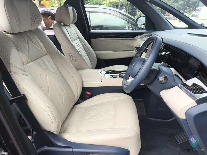 ZEEKR X MAX 4 SEATS naxt va xalol — фото 1