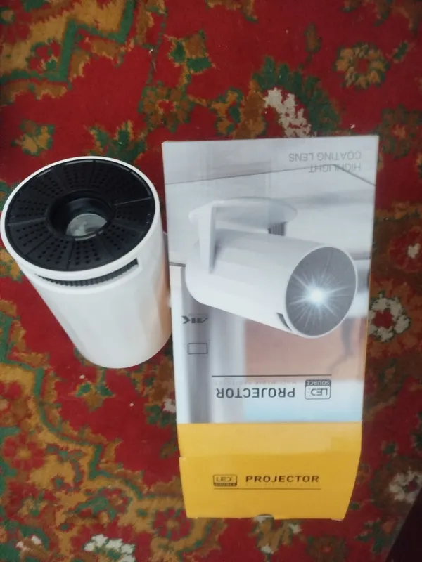 projector 1