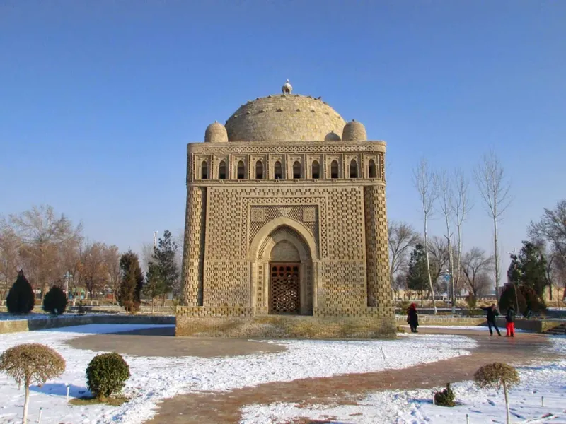 History, Culture, and Traditions - excurison around winter Samarkand — фото 5