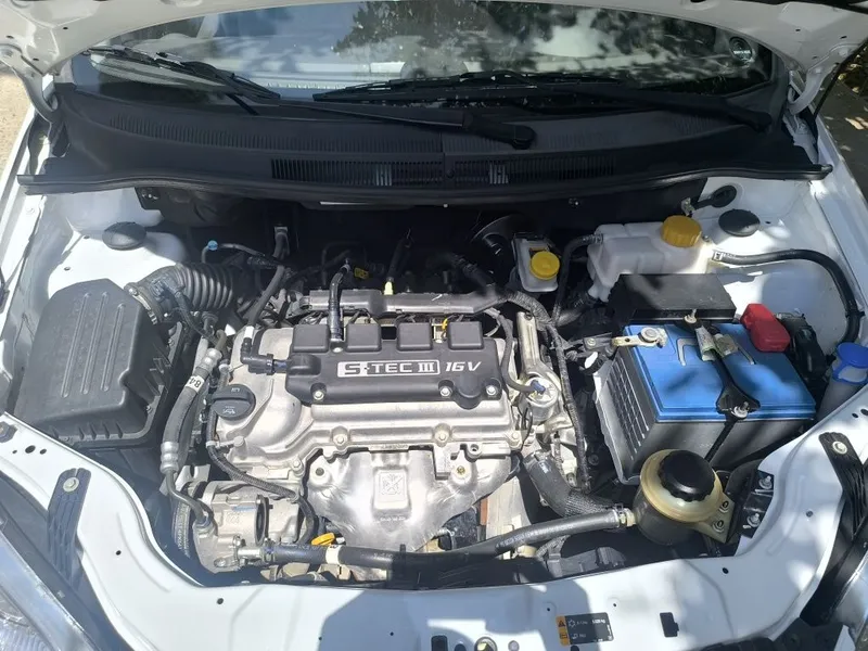 Chevrolet nexia 3 2