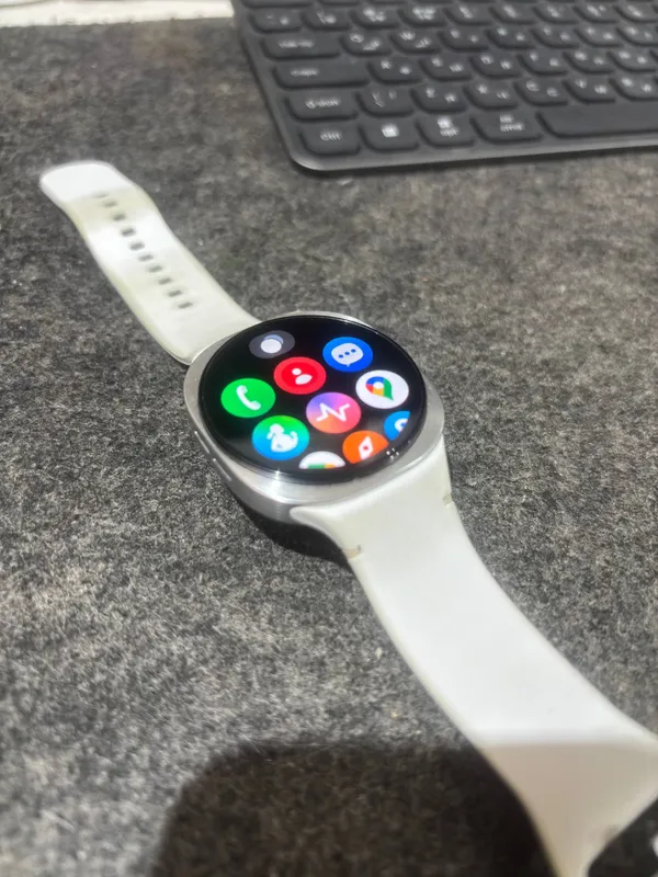 Samsung Galaxy Watch 8 40 мм Bluetooth 3