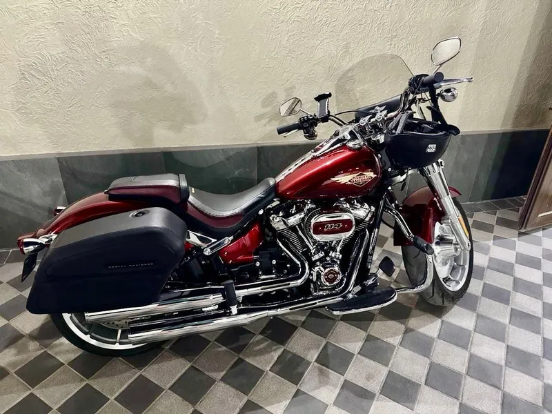 Продается! Мотоцикл HARLEY DAVIDSON — фото 3