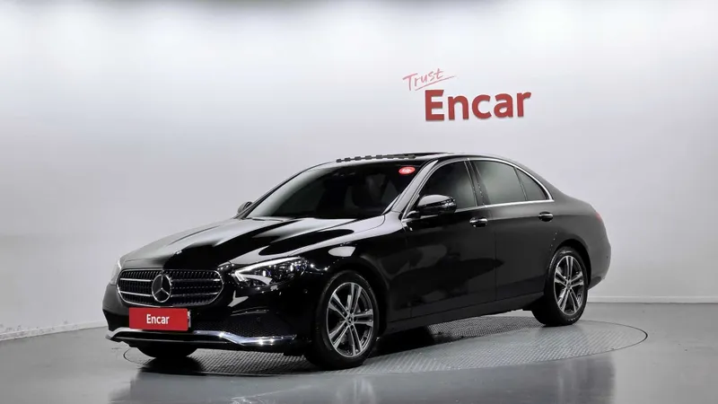 Продаётся Mercedes-Benz E-Class E350 4MATIC Avantgarde