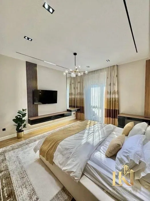 Mirabad Avenue ЖКда 4 xonali kvartira sotiladi 4